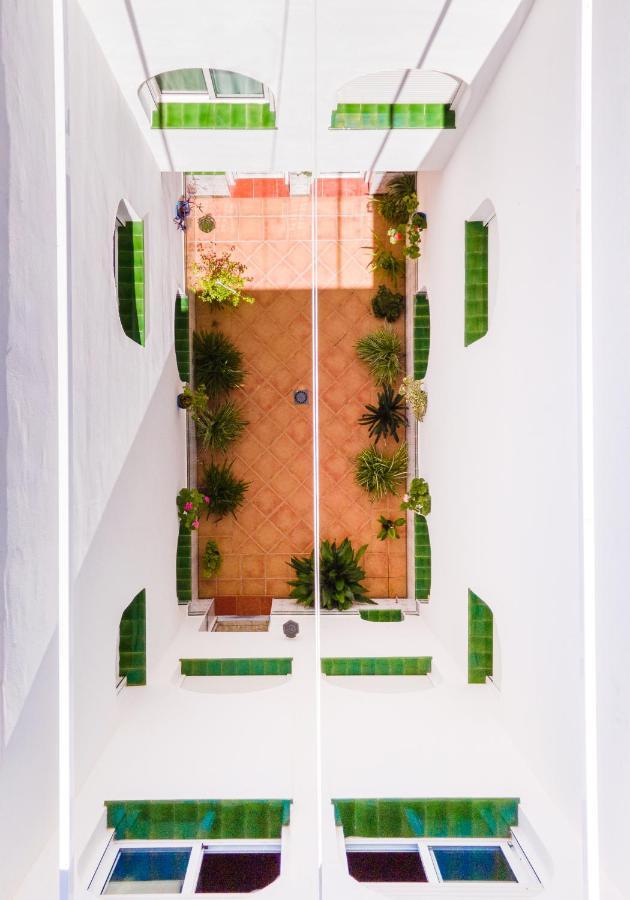Hostal Patio Andaluz Punta Umbria Exterior photo