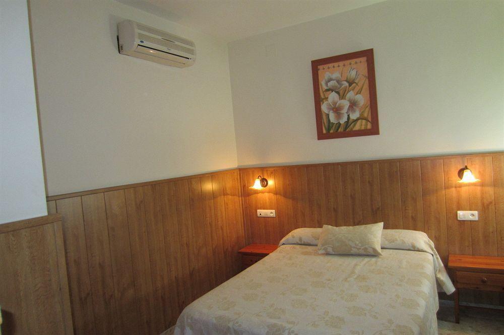 Hostal Patio Andaluz Punta Umbria Exterior photo